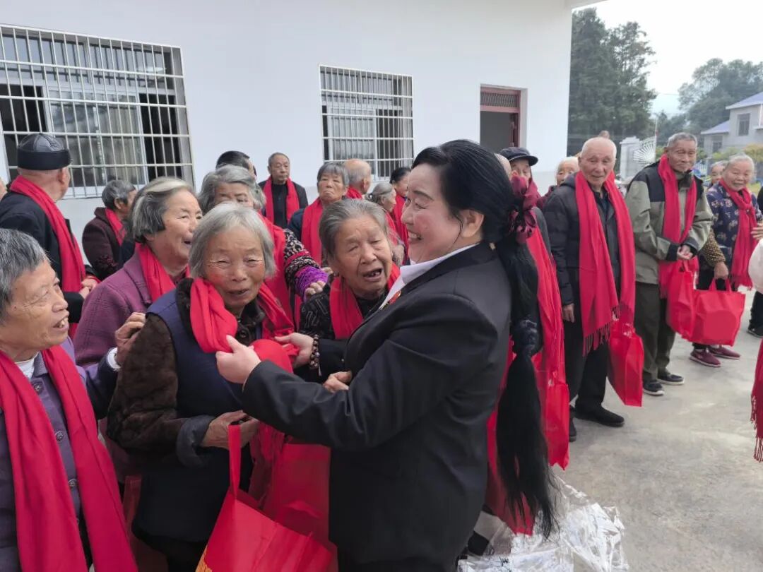 微信图片_20251209113319_317_2.jpg 微信图片_20251209113319_317_2.jpg